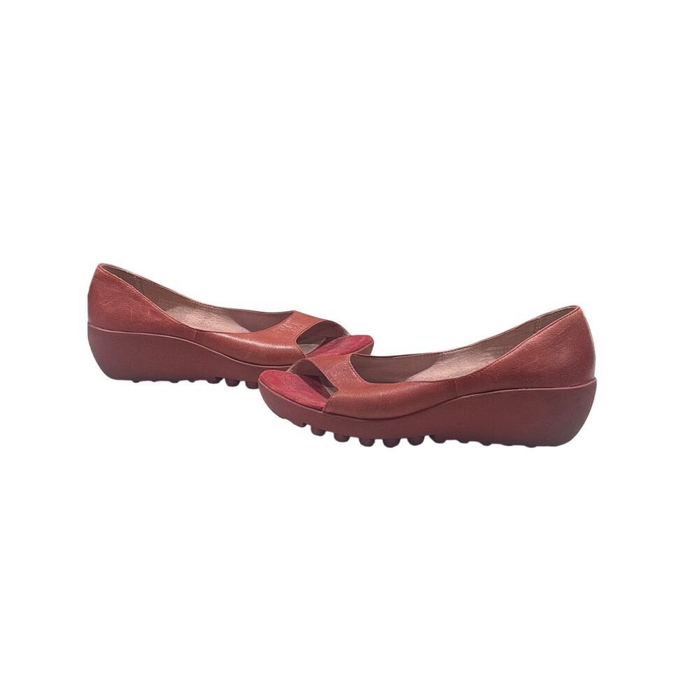 TSubo women’s heels size 6